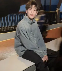 Chi Cheng: Demon of the Velvet Chains