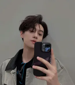 CHICheng | The Streets of Akanthos