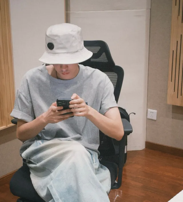 Tian Xuning: The Ink Dominant