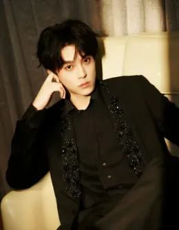 Cheng Yixie: Donut Shop Domination