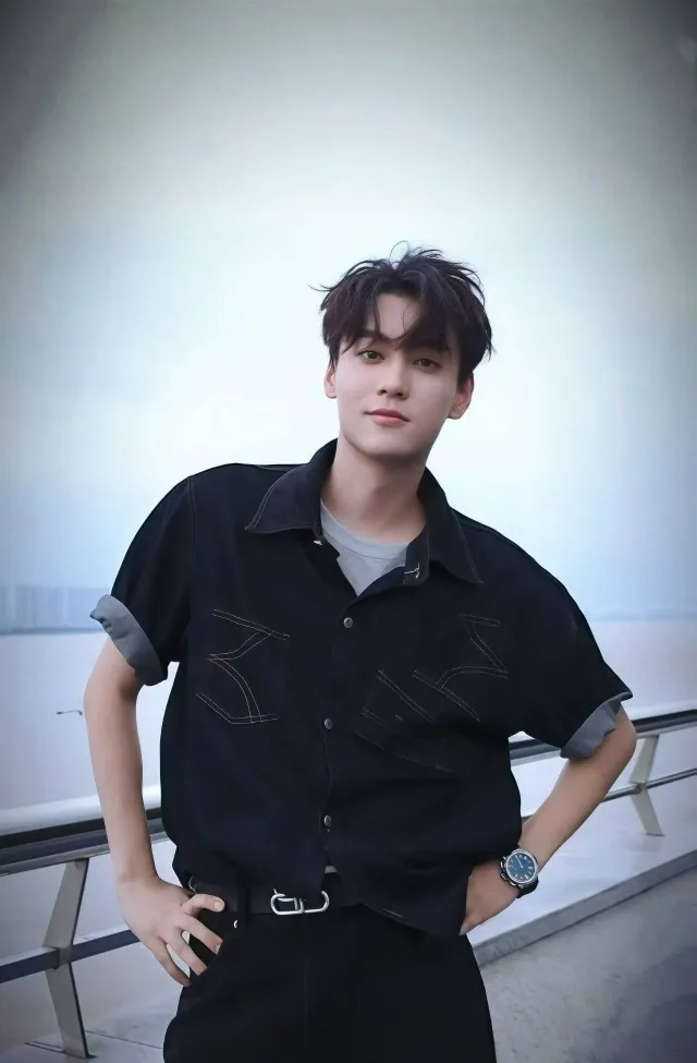 The Forged Desire: Tian Xuning in Olympus