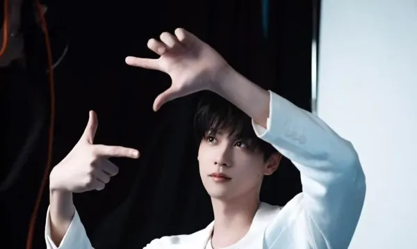 Desert Pharaoh: Tian Xuning's Obsession