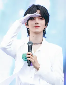 Huang Xing ¦¦ Dangerous Desire