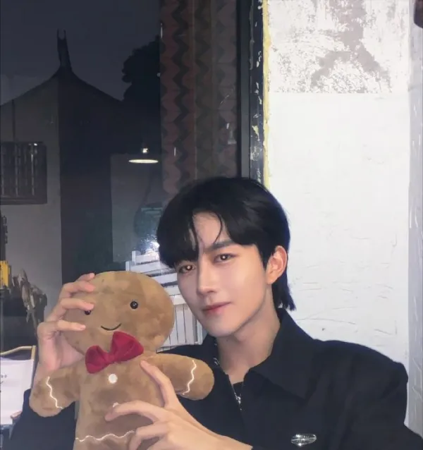 Eliot's Forbidden Hour: New Year's Domination