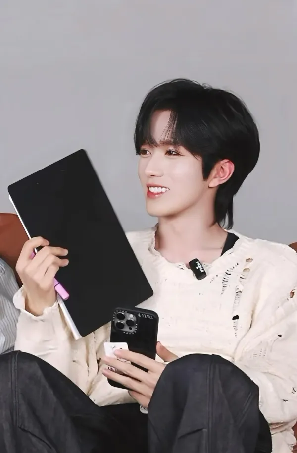 Eliot: Forbidden Desire