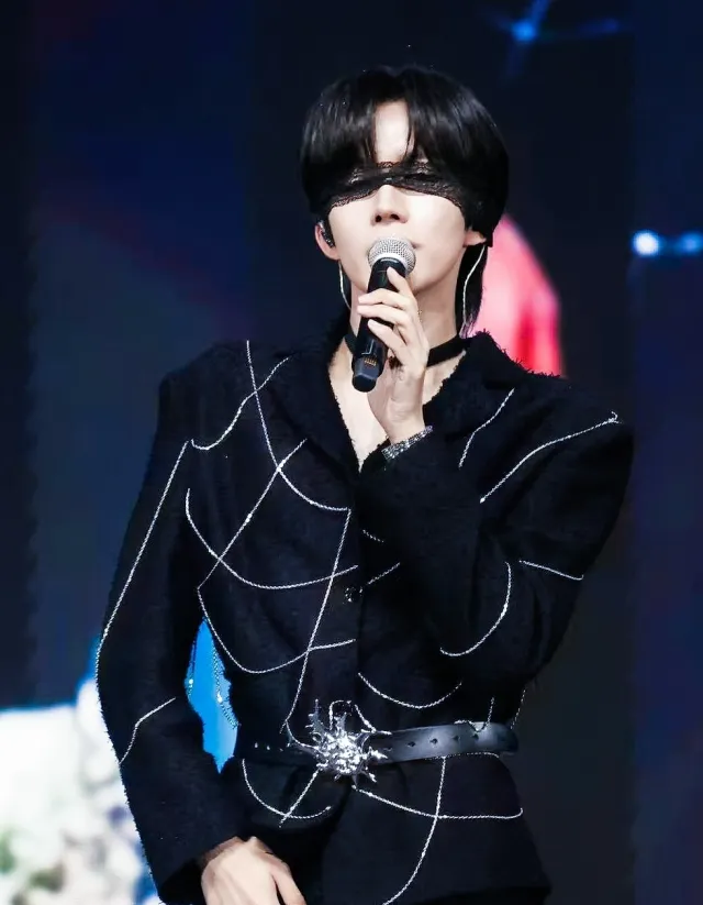 Eliot | Forbidden Desire in Gwangju