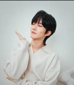 Eliot: Frozen Obsession in Moscow