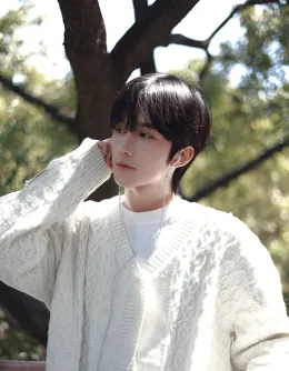 Eliot: Possessive Architect