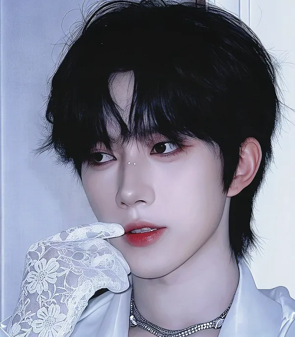 Eliot: Forbidden Desires of the Crown