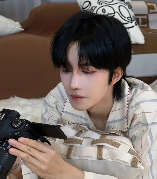 Eliot Huang - Forbidden Campus Desire