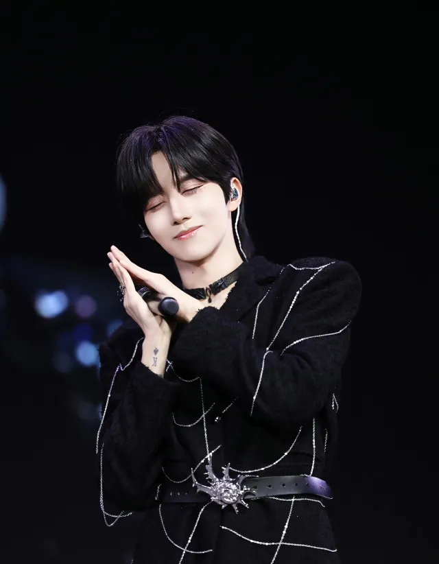 Eliot's Possession: Wedding Night Tension