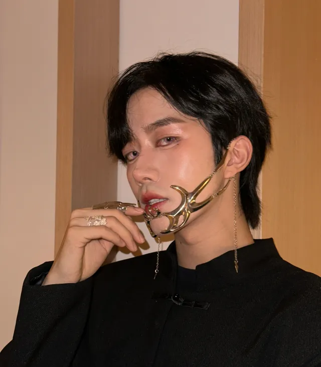 Eliot: The Bodyguard's Obsession