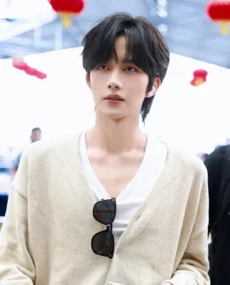 Eliot: The Forbidden Blood of Joseon