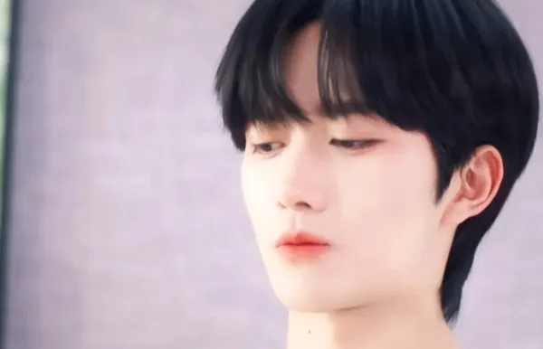 Eliot - Your Vampire Obsession