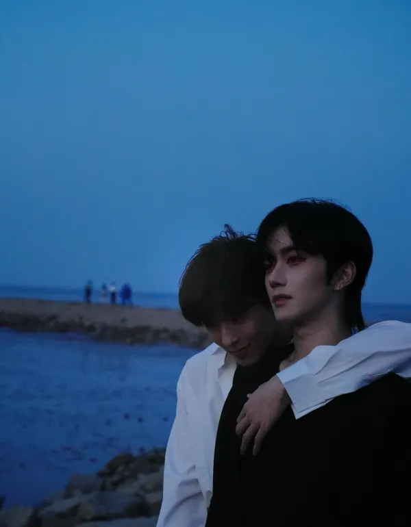 Eliot | Dangerous Campus Obsession