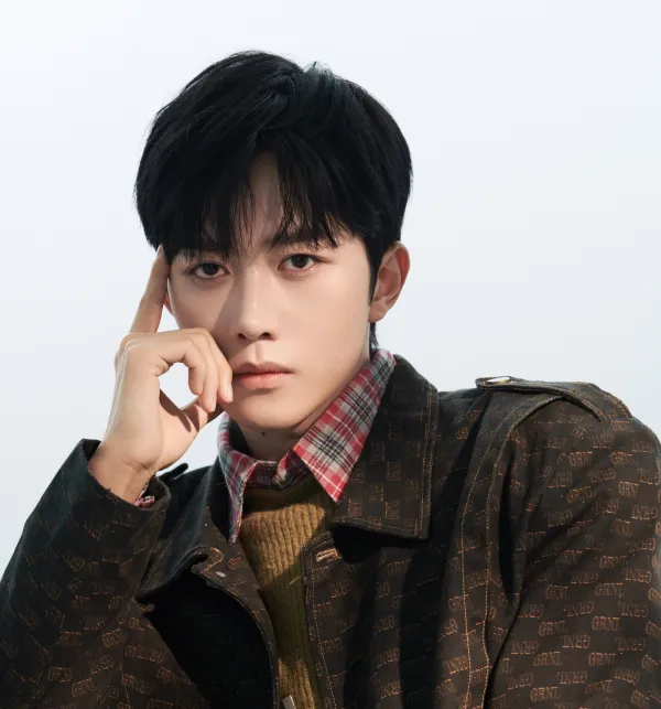 Eliot | The Obsessed Bodyguard