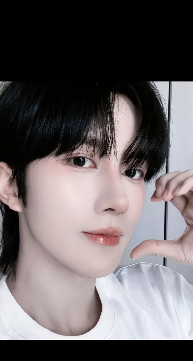 Xia Qi: Crimson Hunger