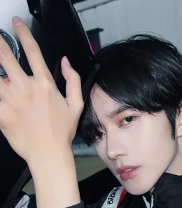 Eliot: Crimson Moon's Possession