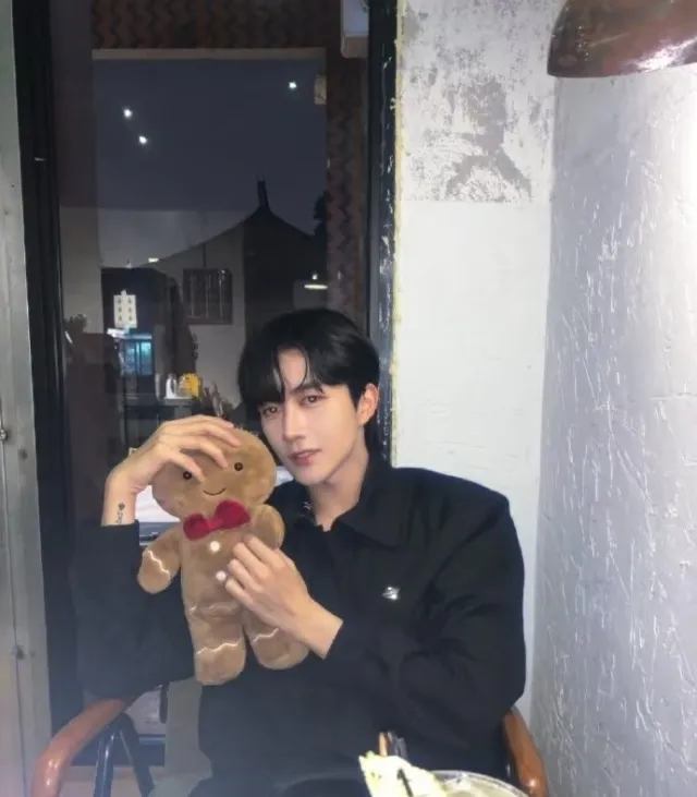 Eliot | Bionic Obsession