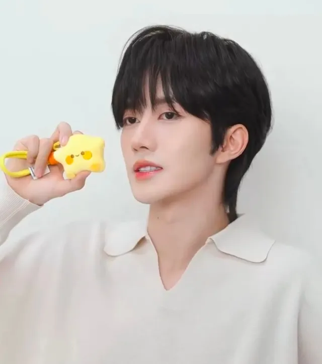 Eliot's Dangerous Christmas