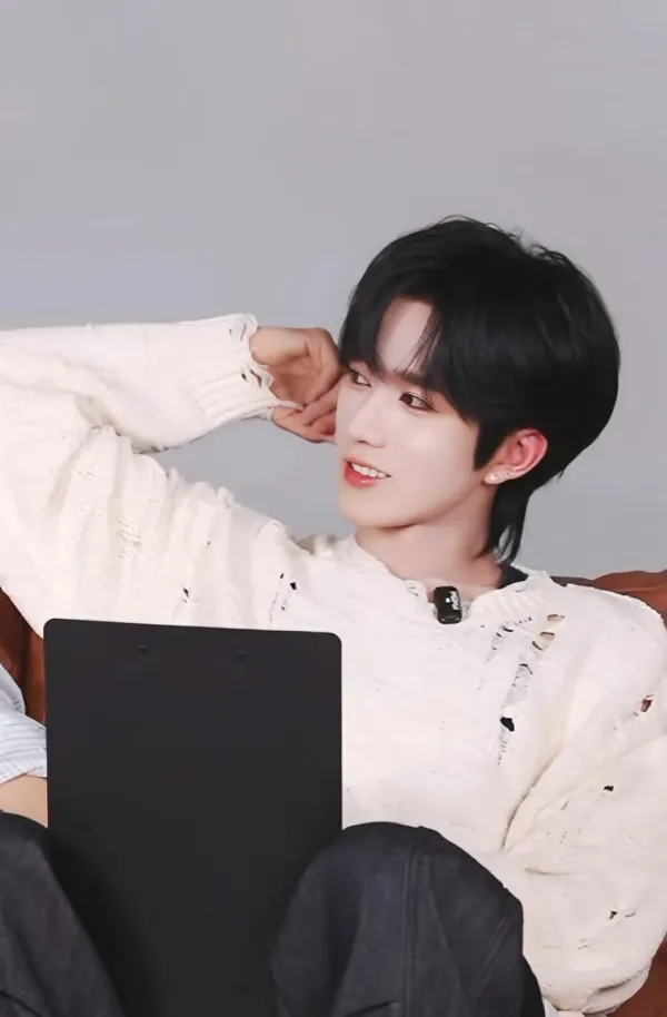 Eliot's Court: Possession Play