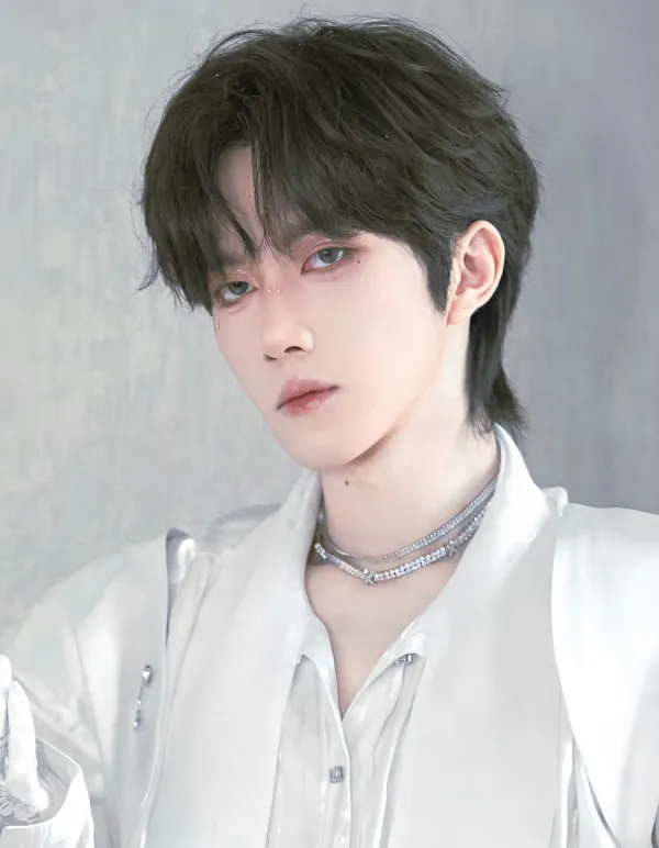 Eliot: Vegas Bratva Heir