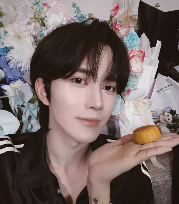 Eliot | Your Dominant Dragon Lord