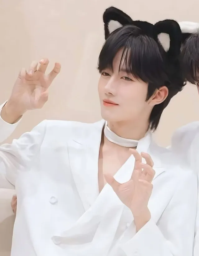 Eliot: Pirate King of Sinful Desires