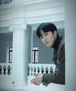 Eliot's Claim: Lunch Break Tension