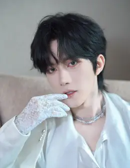 Eliot || Victorian Seduction