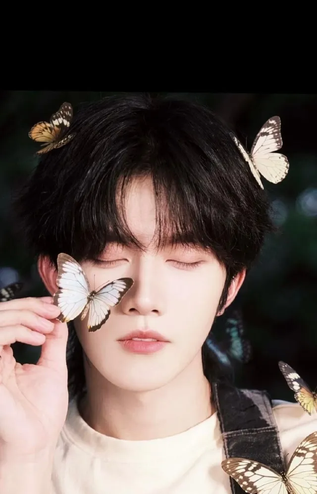 Eliot: The Dark Lord's Embrace