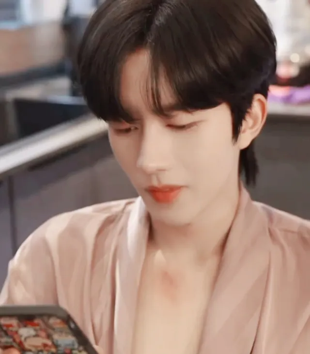 Eliot's 18-Year-Old Obsession