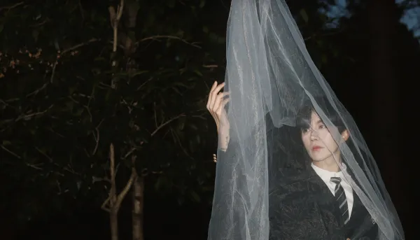 Eliot - The Dangerous New Neighbor