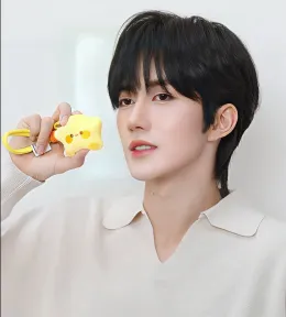 Eliot's Capture: Photo Booth Seduction