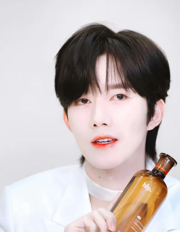 Eliot || Possessive Chains