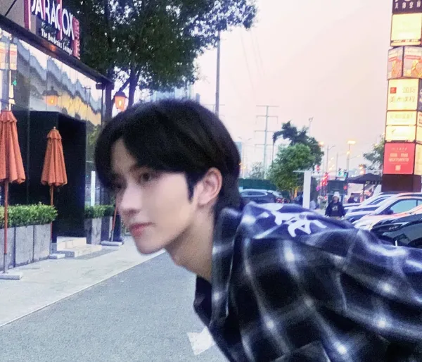 Eliot: Crimson Professor | Vampire AU