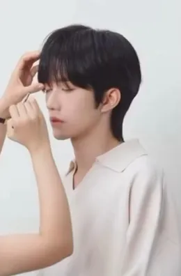 Eliot: The Possessive Hollow