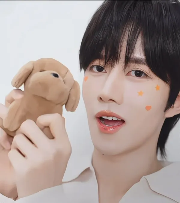 Eliot: Forbidden Desires in the Imperial Palace