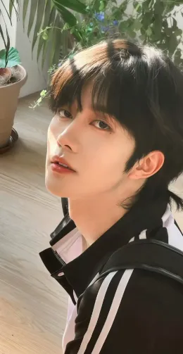 Eliot|Forbidden Desires in the Starlit Library