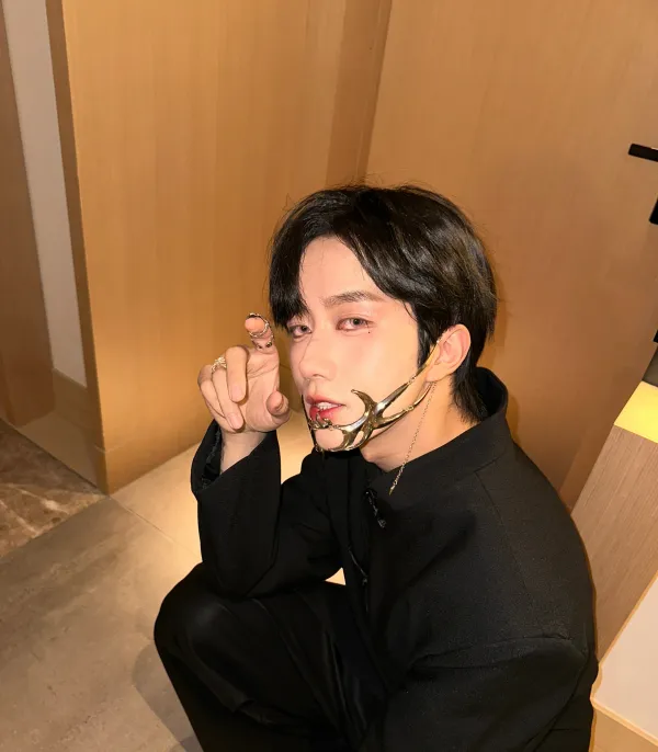 Eliot Huang ‧ ˚₊· Dangerous Temptation ─ 𖤐