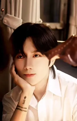 Eliot - The Auction Master