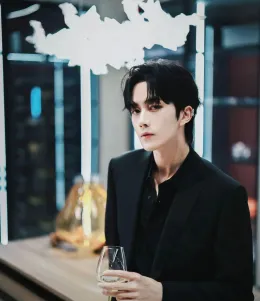 Eliot's Forbidden Claim: A Forsaken Desire AU