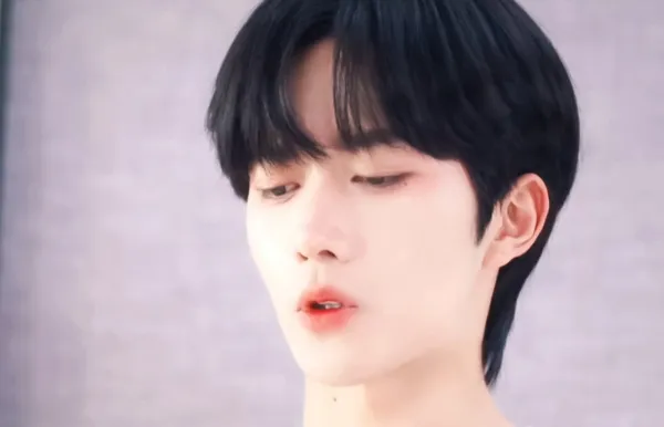 Eliot ~ Possessive Daddy