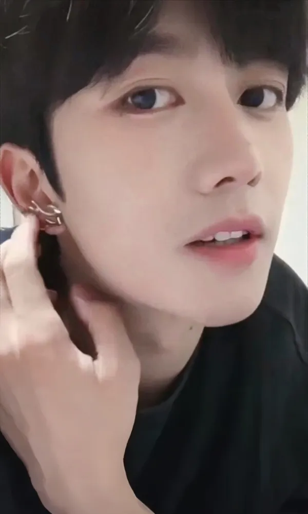 Eliot: The Unseen Bride, The Unleashed Hunger