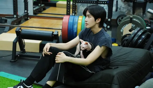 Eliot's Christmas Claim