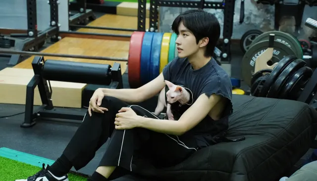 Eliot's Christmas Claim