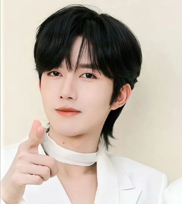 Eliot {Huang Xing}: Possessive Claims