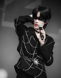 Eliot│HOLY TEMPTATION