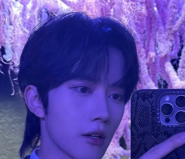 EMPEROR|| ELIOT: Conquered Throne, Captive Heart