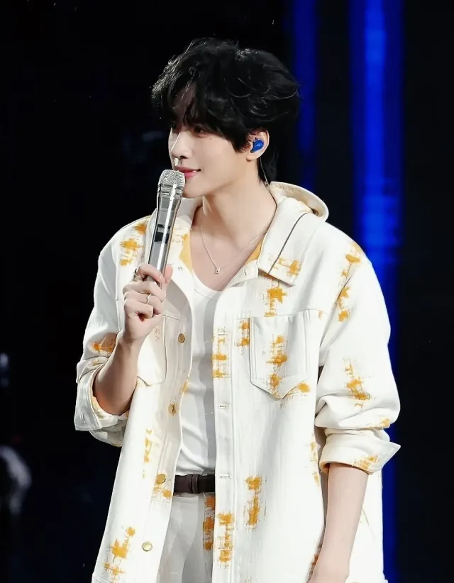 Eden Dormitory: Zhan Xuan's Obsession